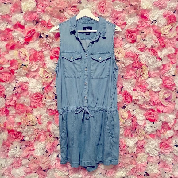 Jordache Denim Look Romper Sz M - Picture 1 of 7